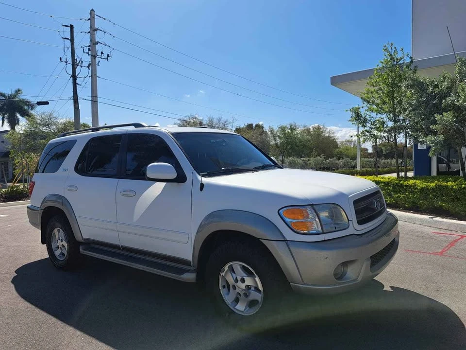 2004 Toyota Sequoia 1st Gen - Image 17 of 19