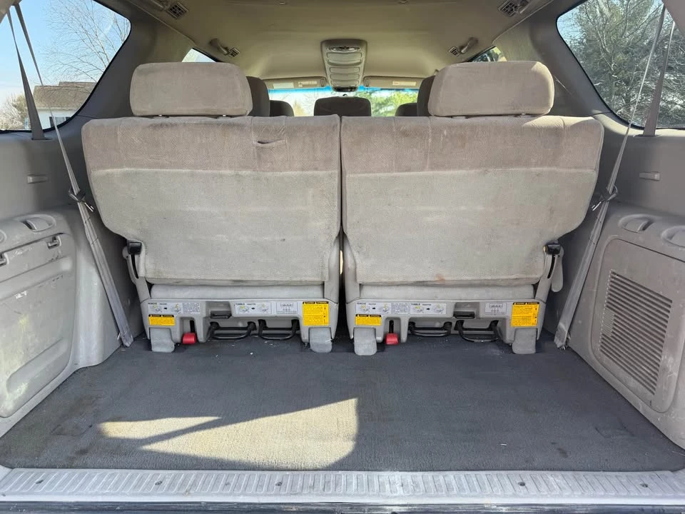 2004 Toyota Sequoia 1st Gen - Image 13 of 20
