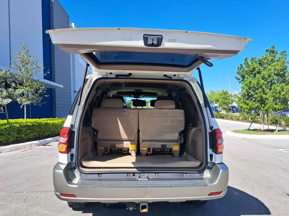 2004 Toyota Sequoia 1st Gen - Image 9 of 19