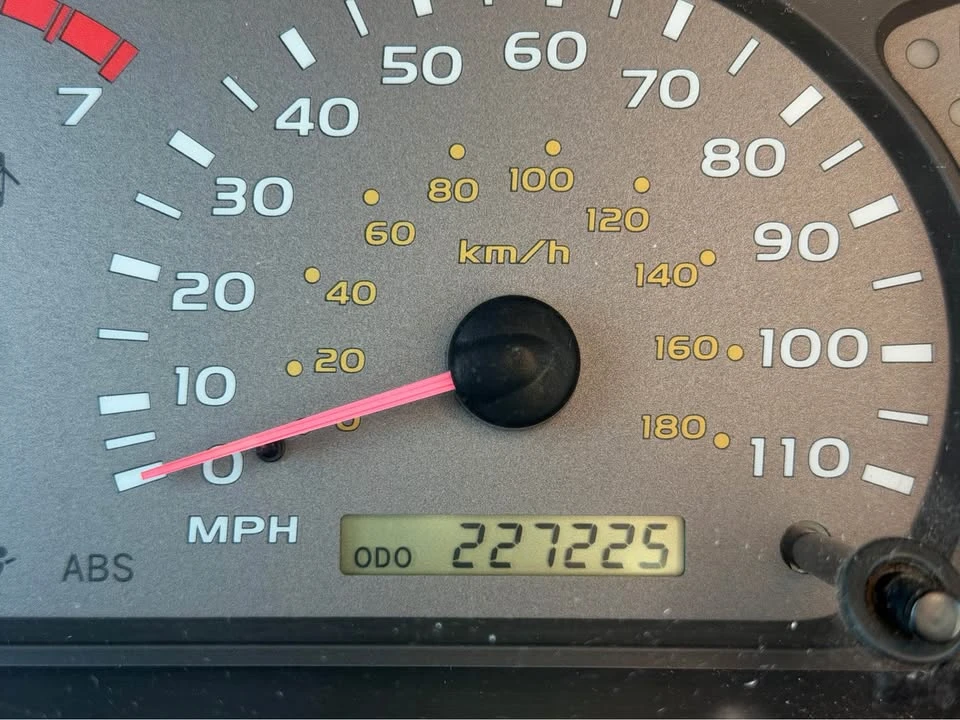 2004 Toyota Sequoia 1st Gen - Image 20 of 20