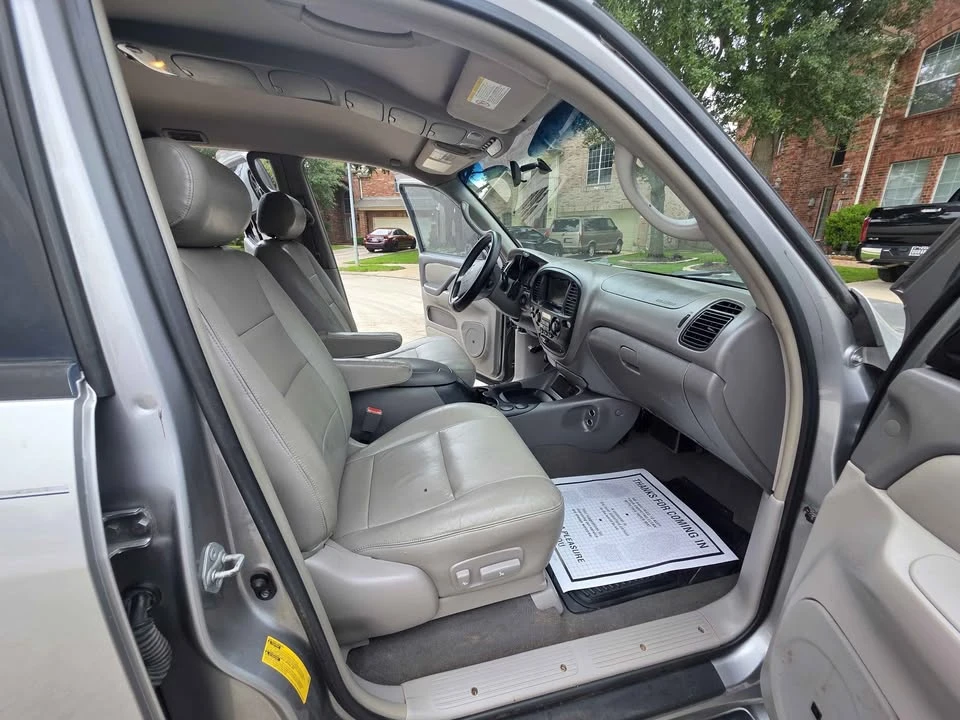 2004 Toyota Sequoia 1st Gen - Image 13 of 14