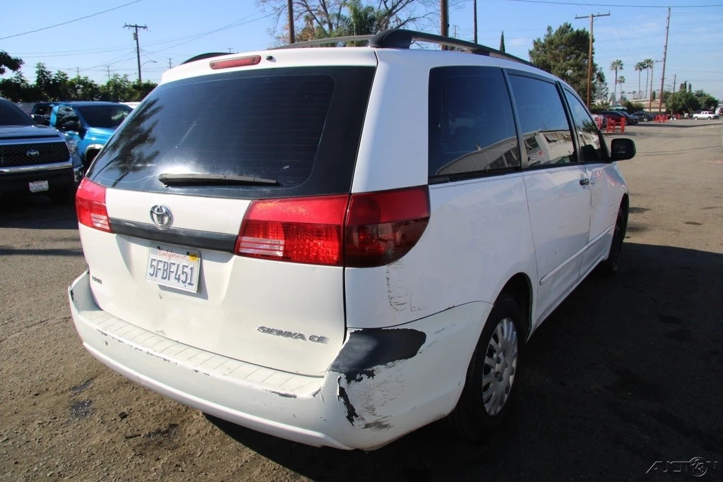 2004 Toyota Sienna 2nd Gen - Image 6 of 21