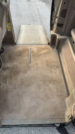 2004 Toyota Sienna 1st Gen - Image 18 of 21