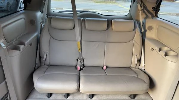 2004 Toyota Sienna 1st Gen - Image 12 of 21