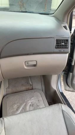 2004 Toyota Sienna 1st Gen - Image 17 of 21