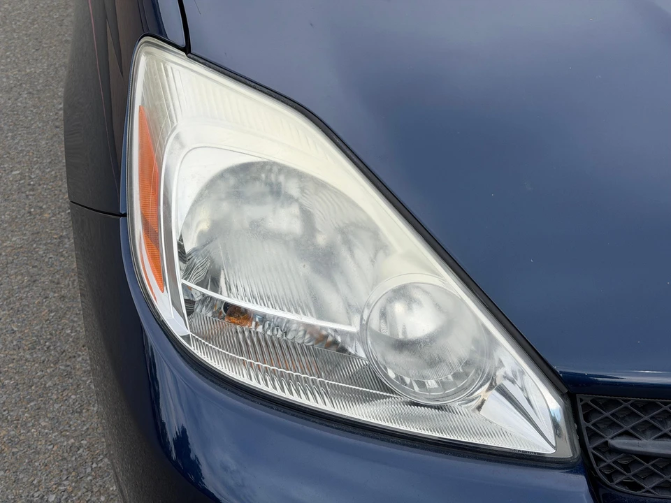 2004 Toyota Sienna 2nd Gen - Image 13 of 31