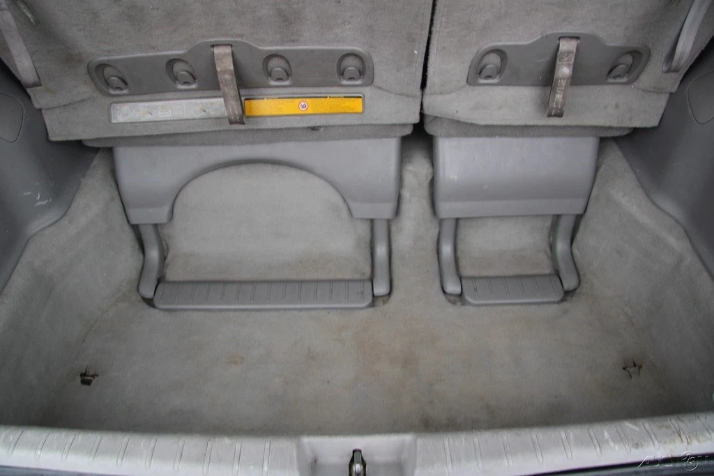 2004 Toyota Sienna 2nd Gen - Image 21 of 21
