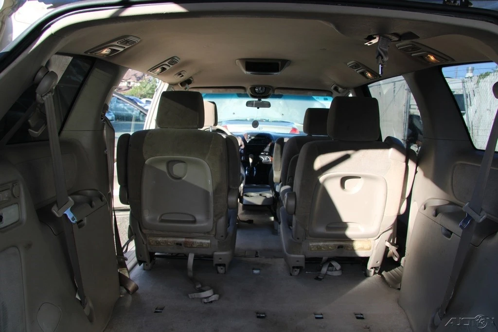 2004 Toyota Sienna 2nd Gen - Image 21 of 21