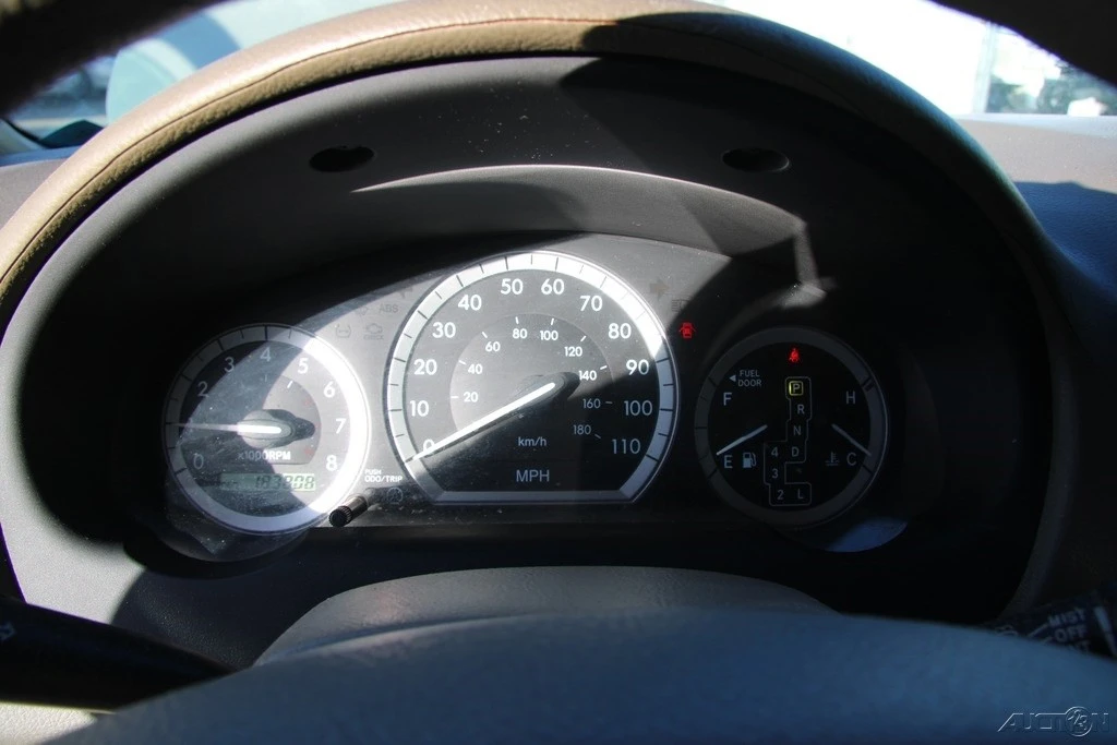 2004 Toyota Sienna 2nd Gen - Image 14 of 21