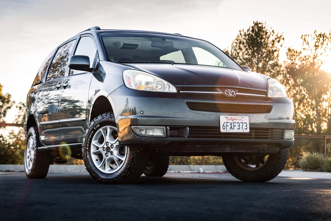 2004 Toyota Sienna 2nd Gen - Image 23 of 31