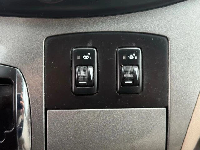 2004 Toyota Sienna 2nd Gen - Image 28 of 31