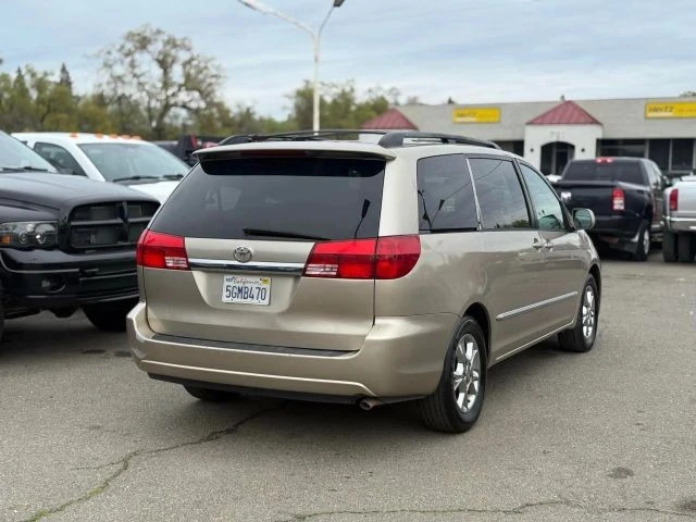 2004 Toyota Sienna 2nd Gen - Image 5 of 31