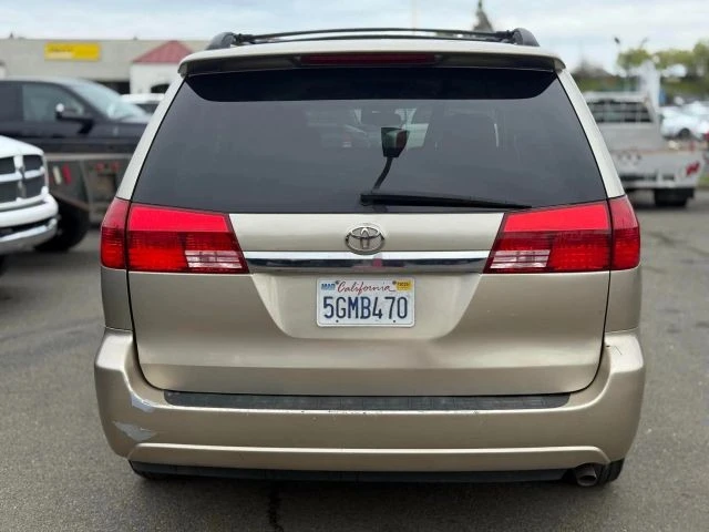 2004 Toyota Sienna 2nd Gen - Image 20 of 31