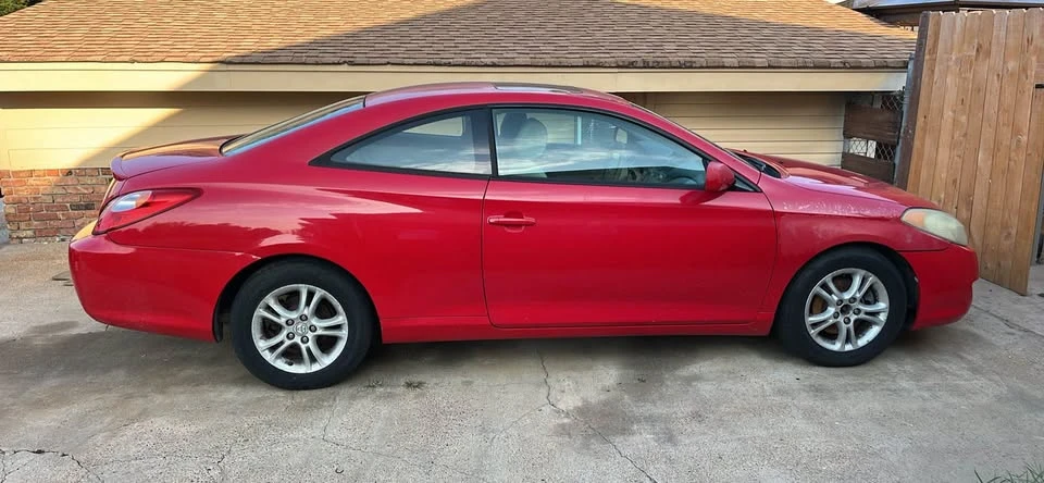 2004 Toyota Solara 2nd Gen - Image 2 of 8