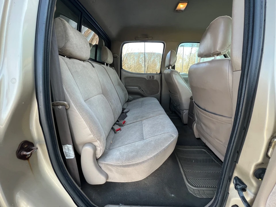 2004 Toyota Tacoma 1st Gen - Image 16 of 21