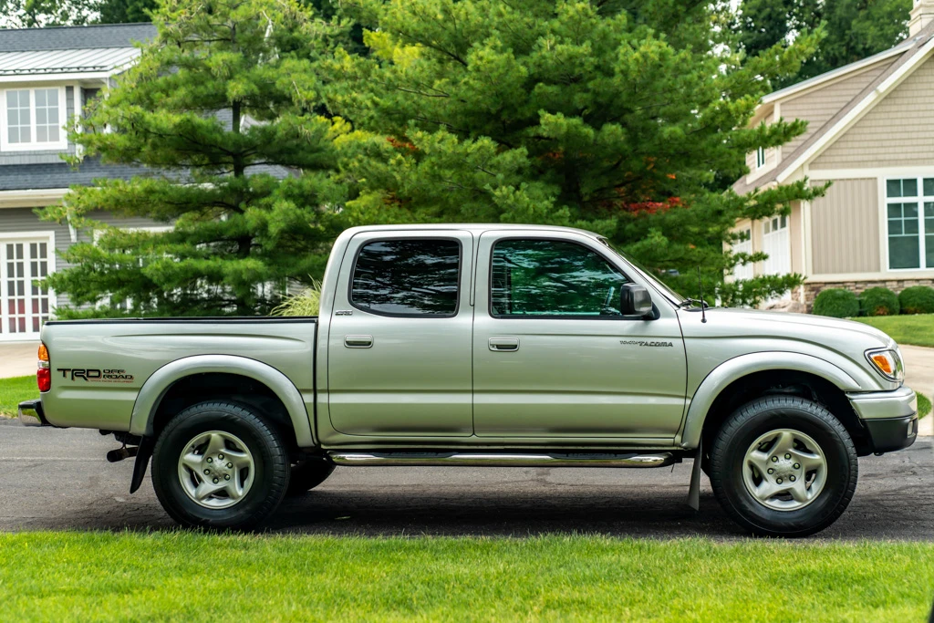 2004 Toyota Tacoma 1st Gen - Image 11 of 31