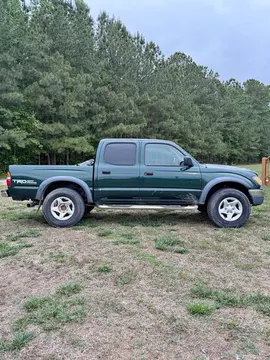 2004 Toyota Tacoma Double Cab TRD Off-Road Pickup 4D 5 ft