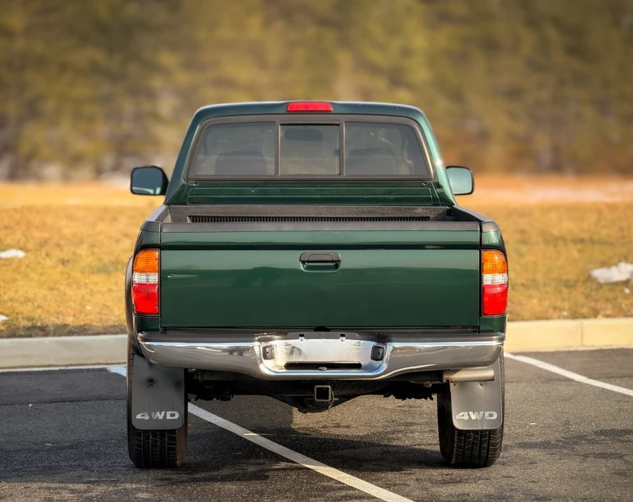 2004 Toyota Tacoma 1st Gen - Image 10 of 21