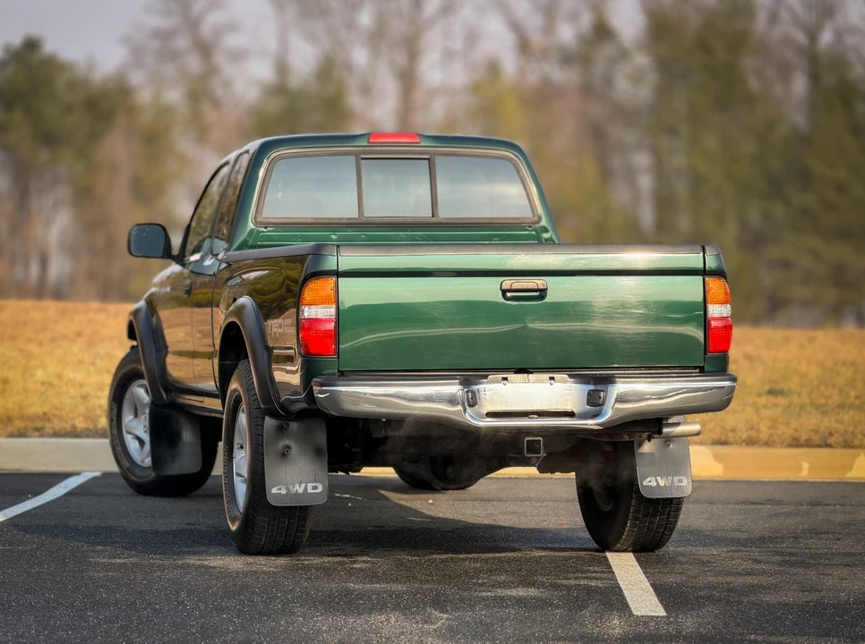 2004 Toyota Tacoma 1st Gen - Image 11 of 21