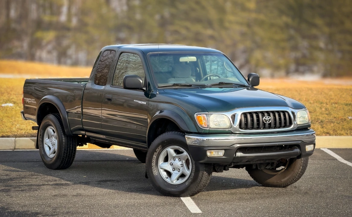 2004 Toyota Tacoma 1st Gen - Image 2 of 21
