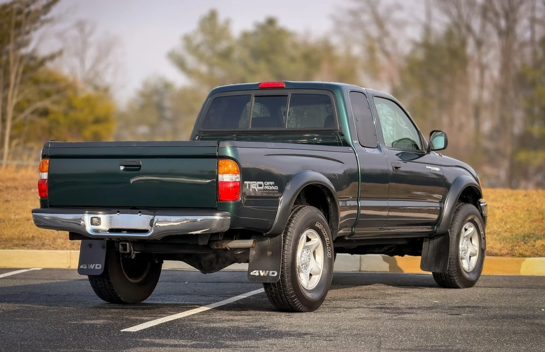 2004 Toyota Tacoma 1st Gen - Image 9 of 21