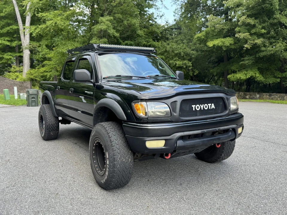 2004 Toyota Tacoma 1st Gen - Image 9 of 31