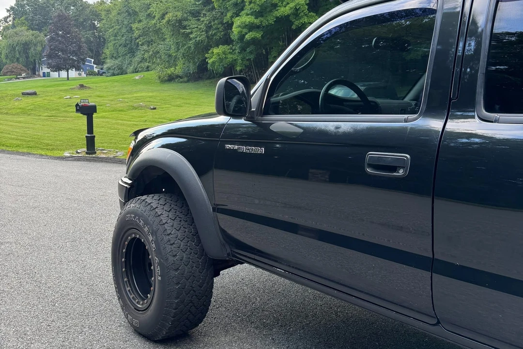 2004 Toyota Tacoma 1st Gen - Image 23 of 31