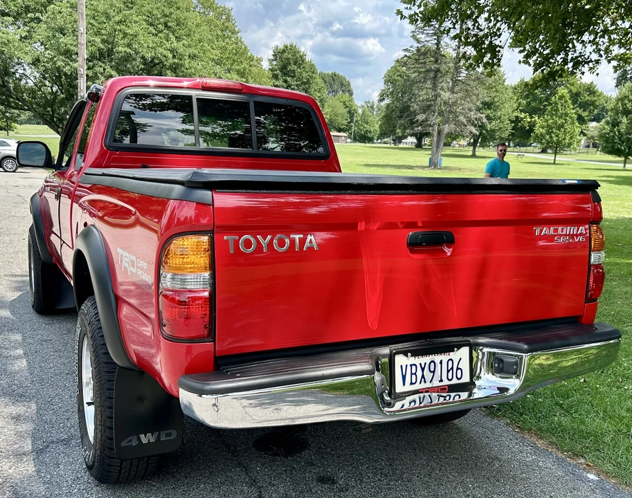 2004 Toyota Tacoma 1st Gen - Image 5 of 31