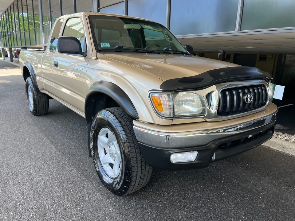 2004 Toyota Tacoma 1st Gen - Image 27 of 31