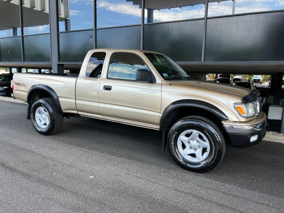 2004 Toyota Tacoma 1st Gen - Image 22 of 31