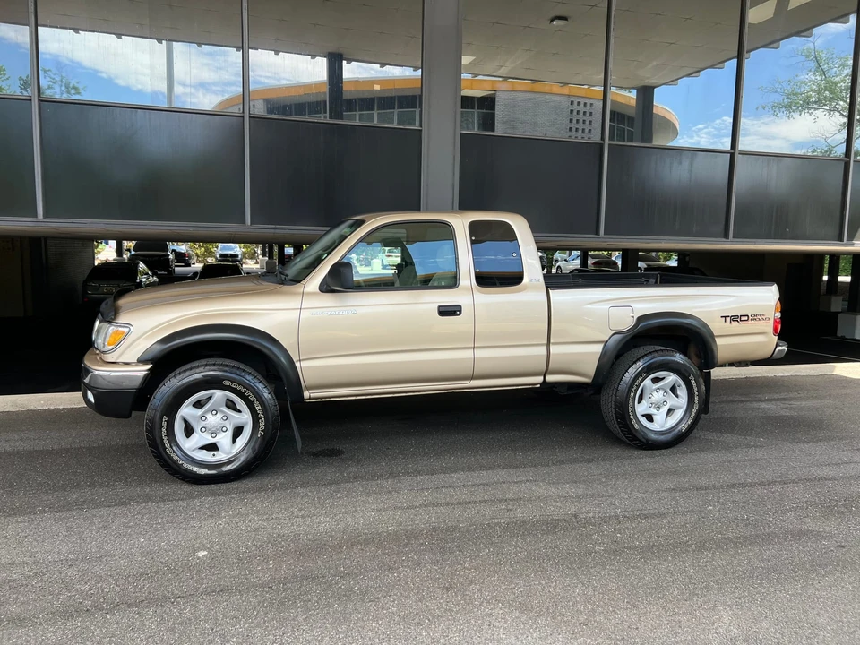 2004 Toyota Tacoma 1st Gen - Image 7 of 31