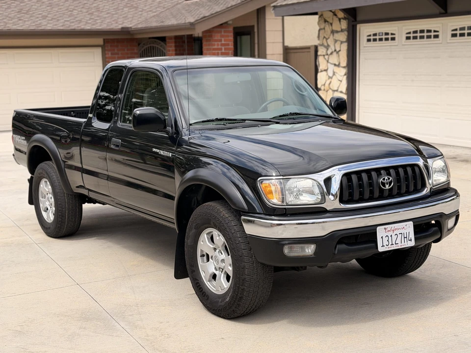 2004 Toyota Tacoma 1st Gen - Image 15 of 31