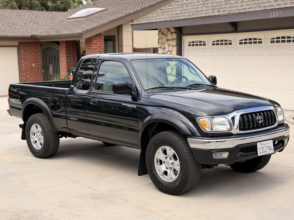 2004 Toyota Tacoma 1st Gen - Image 17 of 31