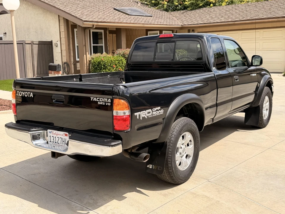 2004 Toyota Tacoma 1st Gen - Image 10 of 31