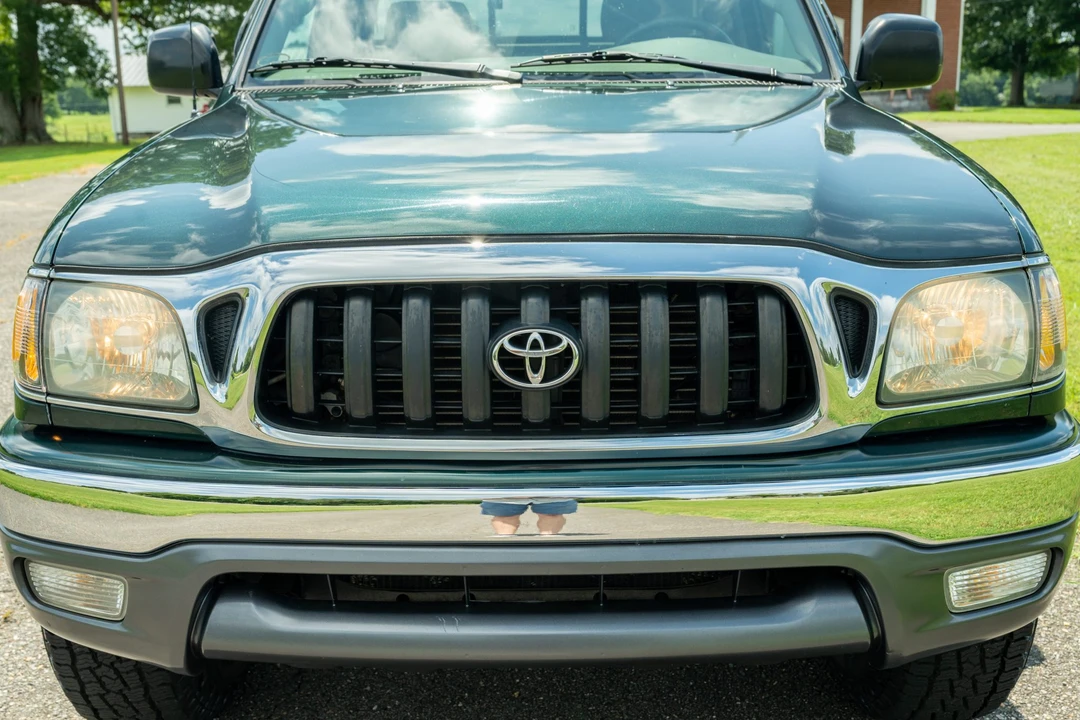 2004 Toyota Tacoma 1st Gen - Image 9 of 31