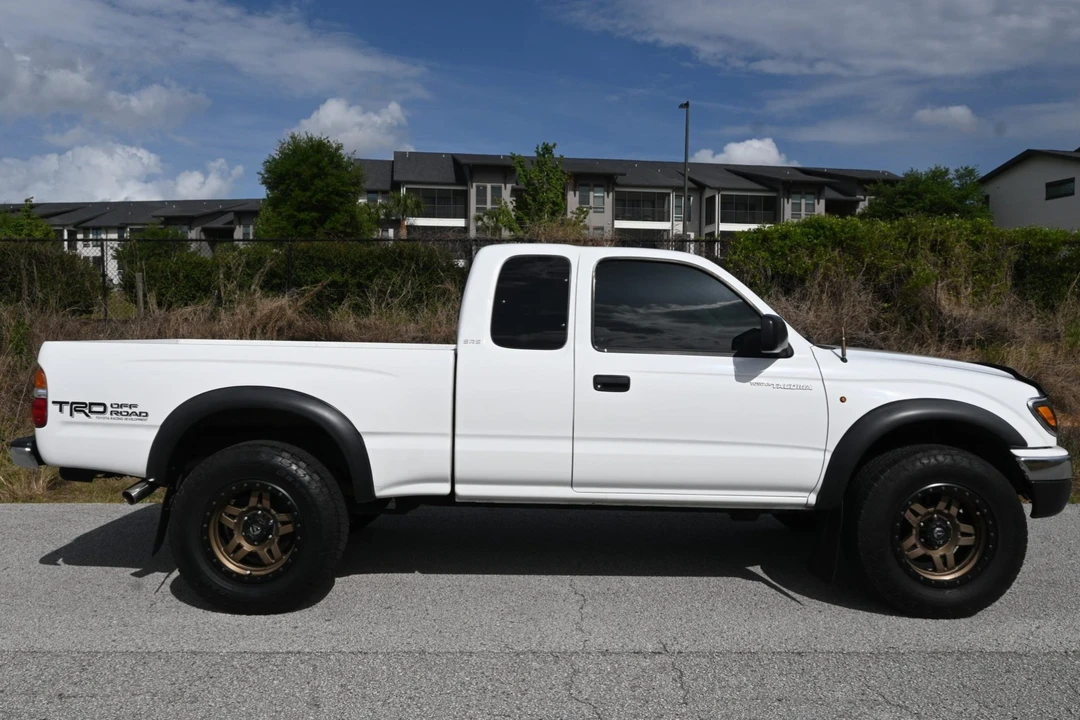2004 Toyota Tacoma 1st Gen - Image 3 of 8