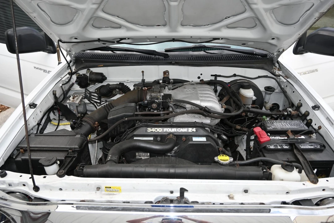 2004 Toyota Tacoma 1st Gen - Image 6 of 8