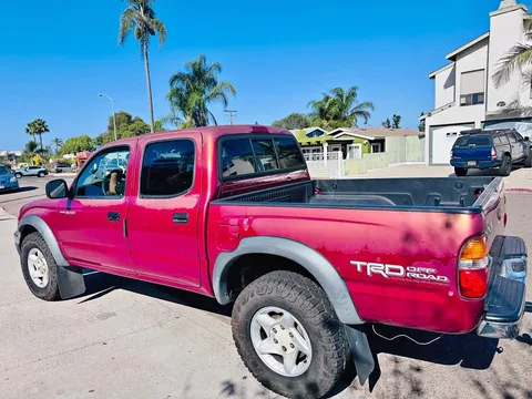 2004 Toyota Tacoma TRD Off-Road Pickup 4D 6 ft