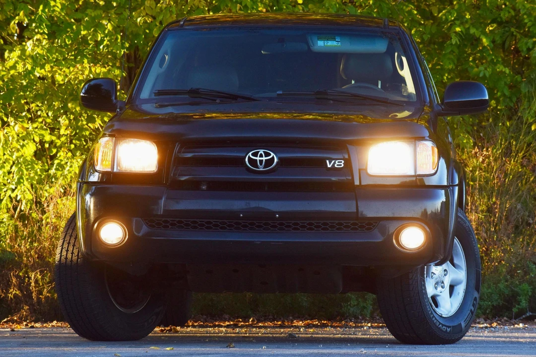 2004 Toyota Tundra 1st Gen - Image 2 of 31