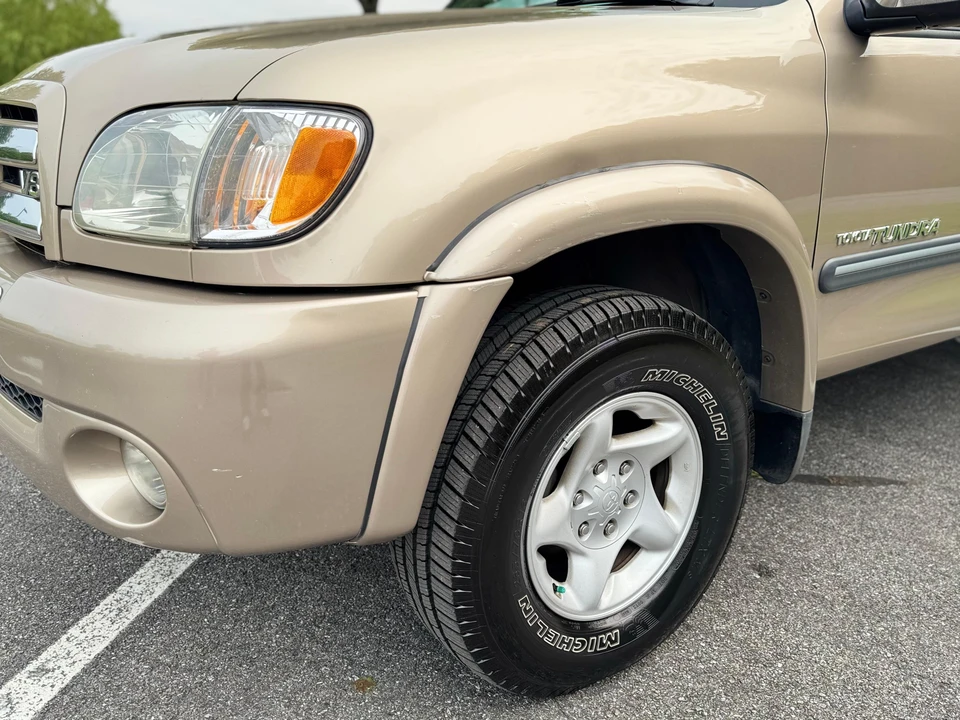 2004 Toyota Tundra 1st Gen - Image 23 of 31