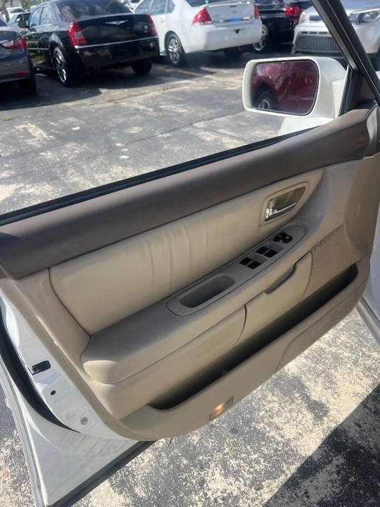 2004 Toyota Avalon 2nd Gen - Image 16 of 20