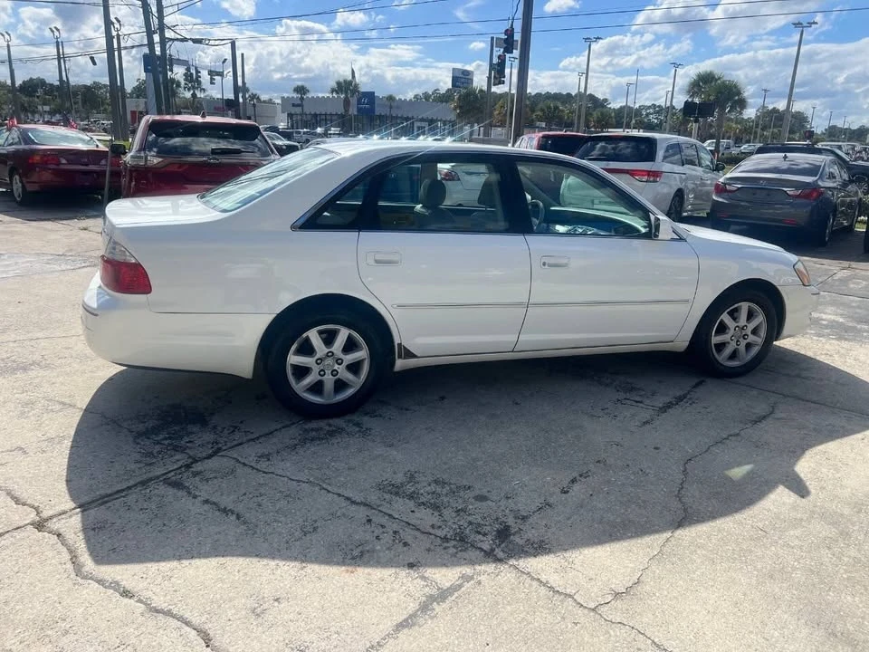 2004 Toyota Avalon 2nd Gen - Image 9 of 20