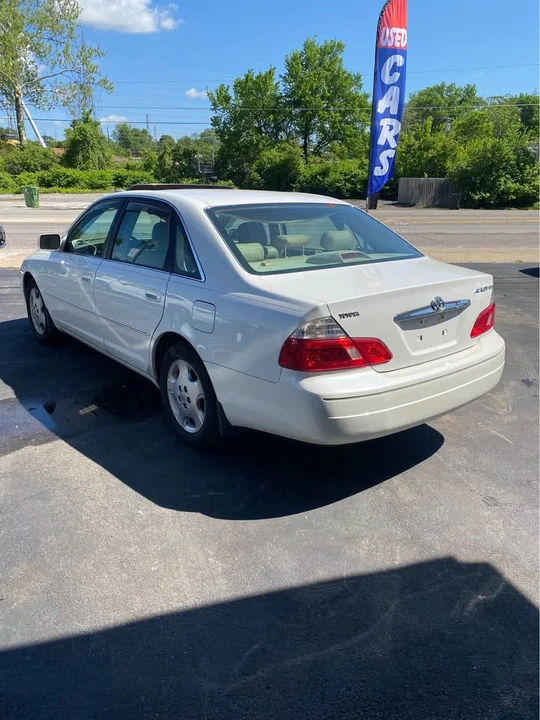 2004 Toyota Avalon 2nd Gen - Image 4 of 11