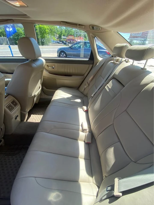 2004 Toyota Avalon 2nd Gen - Image 11 of 11