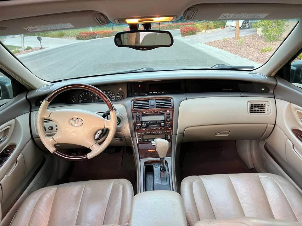 2004 Toyota Avalon 1st Gen - Image 13 of 19