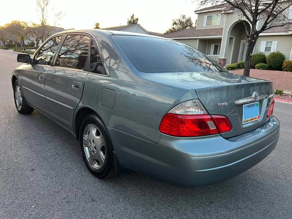 2004 Toyota Avalon 1st Gen - Image 7 of 19