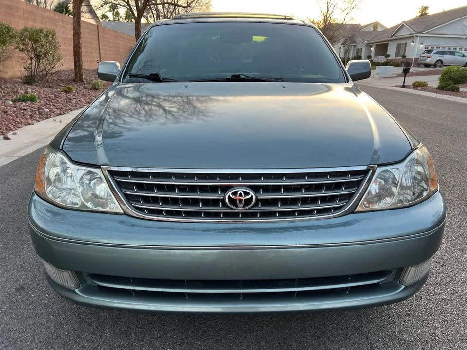 2004 Toyota Avalon 1st Gen - Image 4 of 19