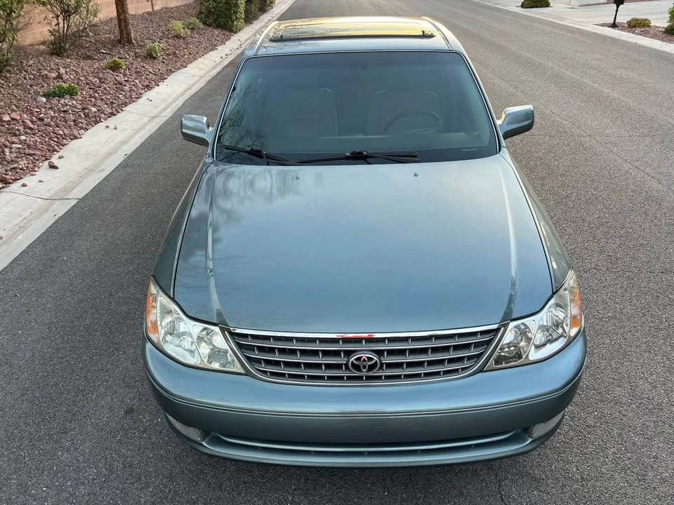 2004 Toyota Avalon 1st Gen - Image 2 of 19