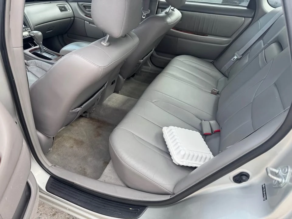 2004 Toyota Avalon 2nd Gen - Image 5 of 5
