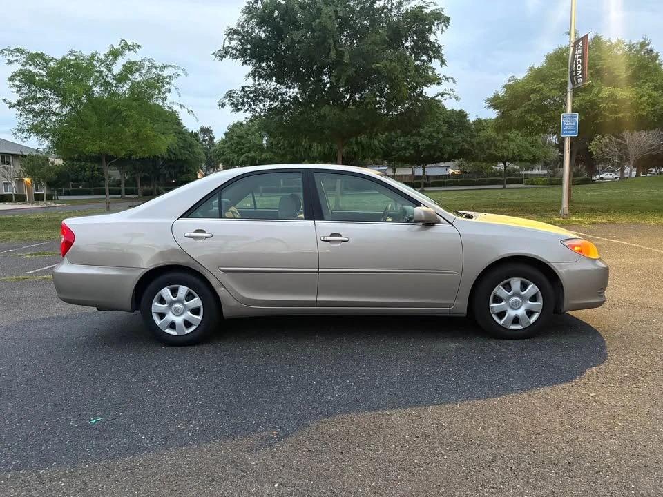 2004 Toyota Camry 5th Gen - Image 5 of 12